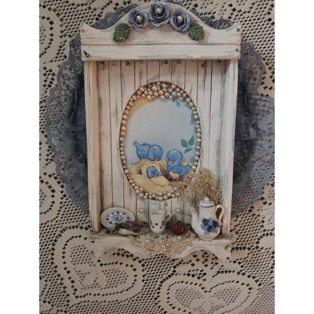 Vintage‎ Wall Art FramedPicture W Baby Blue Birds Lace Faux Pearls Cottage Cute - Picture 7 of 8